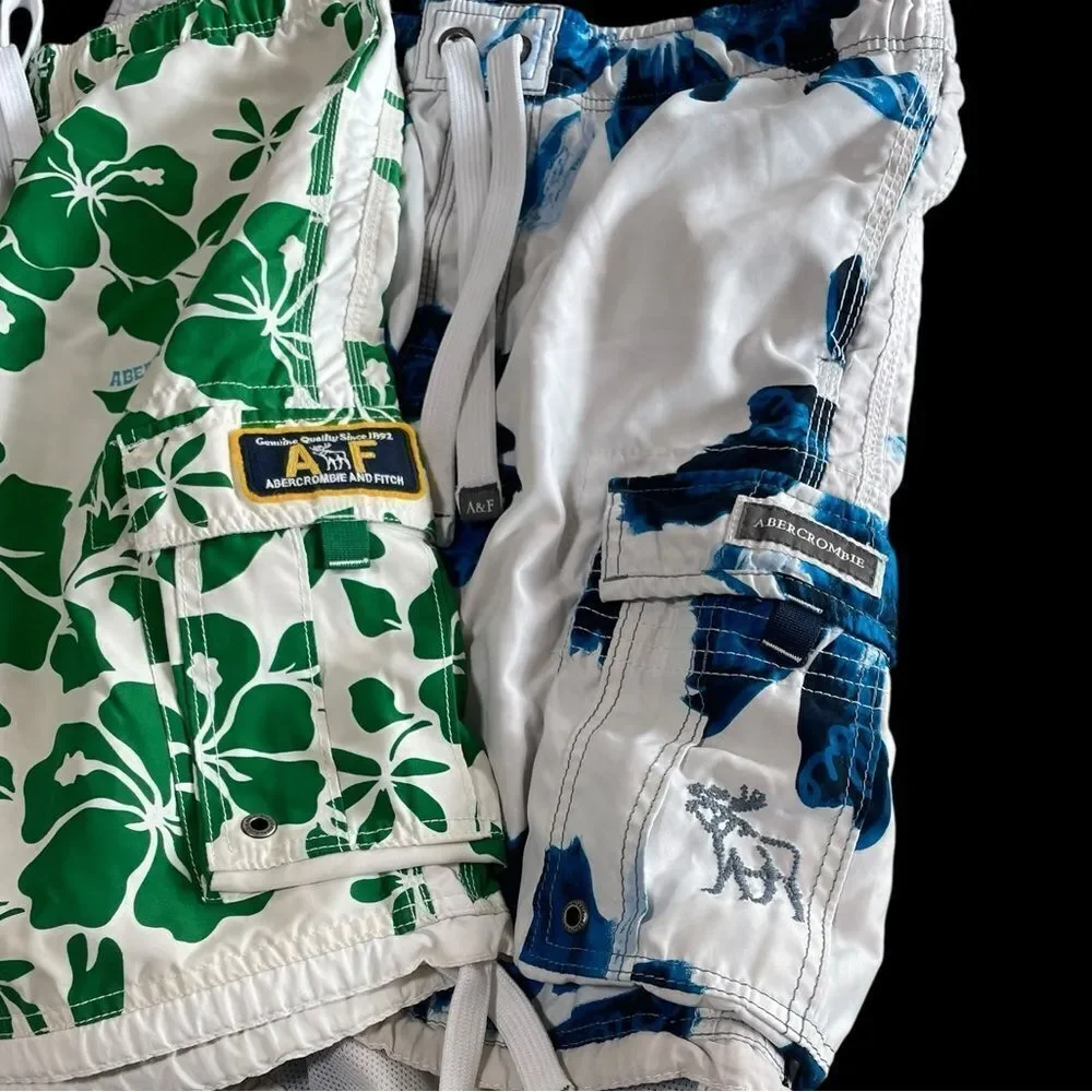 Abercrombie & Fitch Tugged XL Green and Blue lined Cargo‎ Shorts